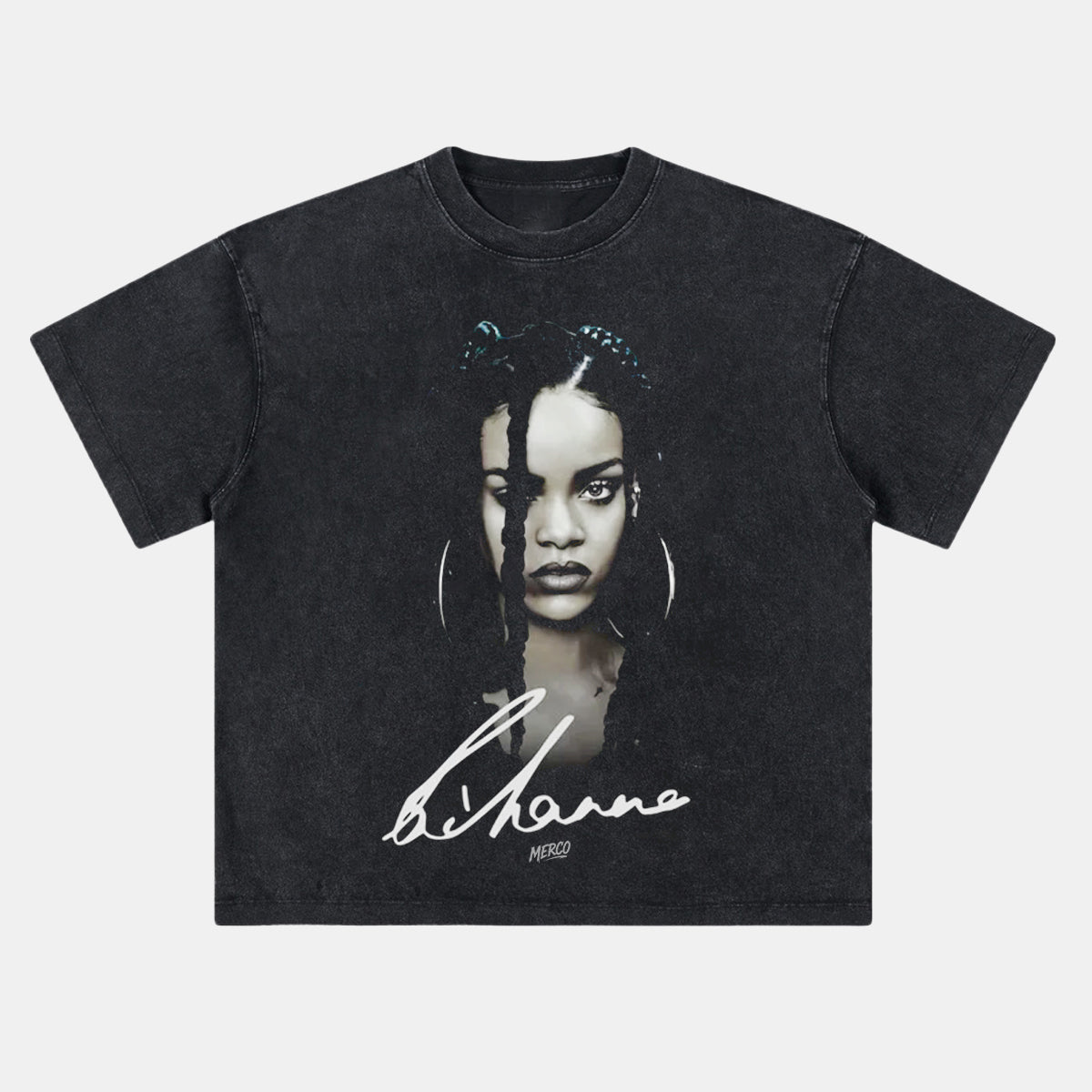 RIHANNA TEE